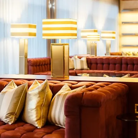 Aurea Congress & Hotel 4*