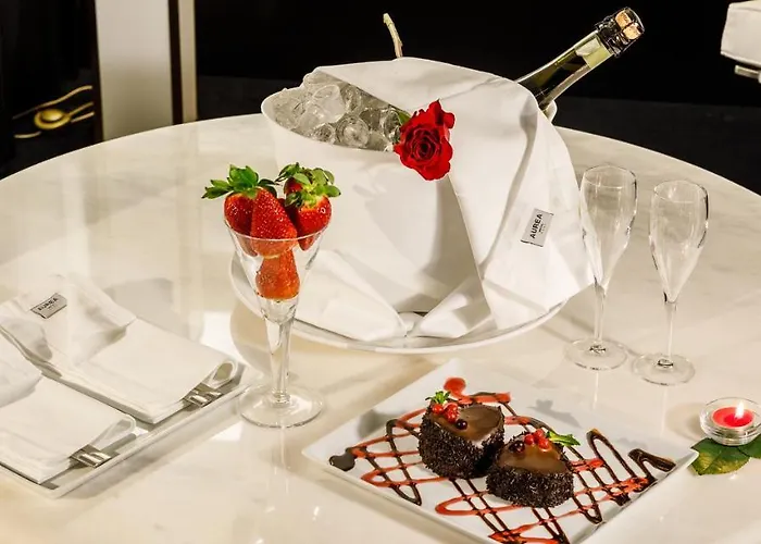 Aurea Congress & فاطمة