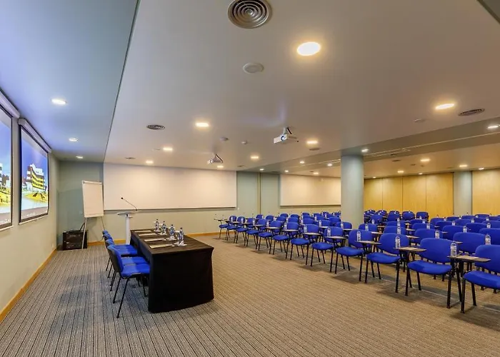 Aurea Congress & فاطمة